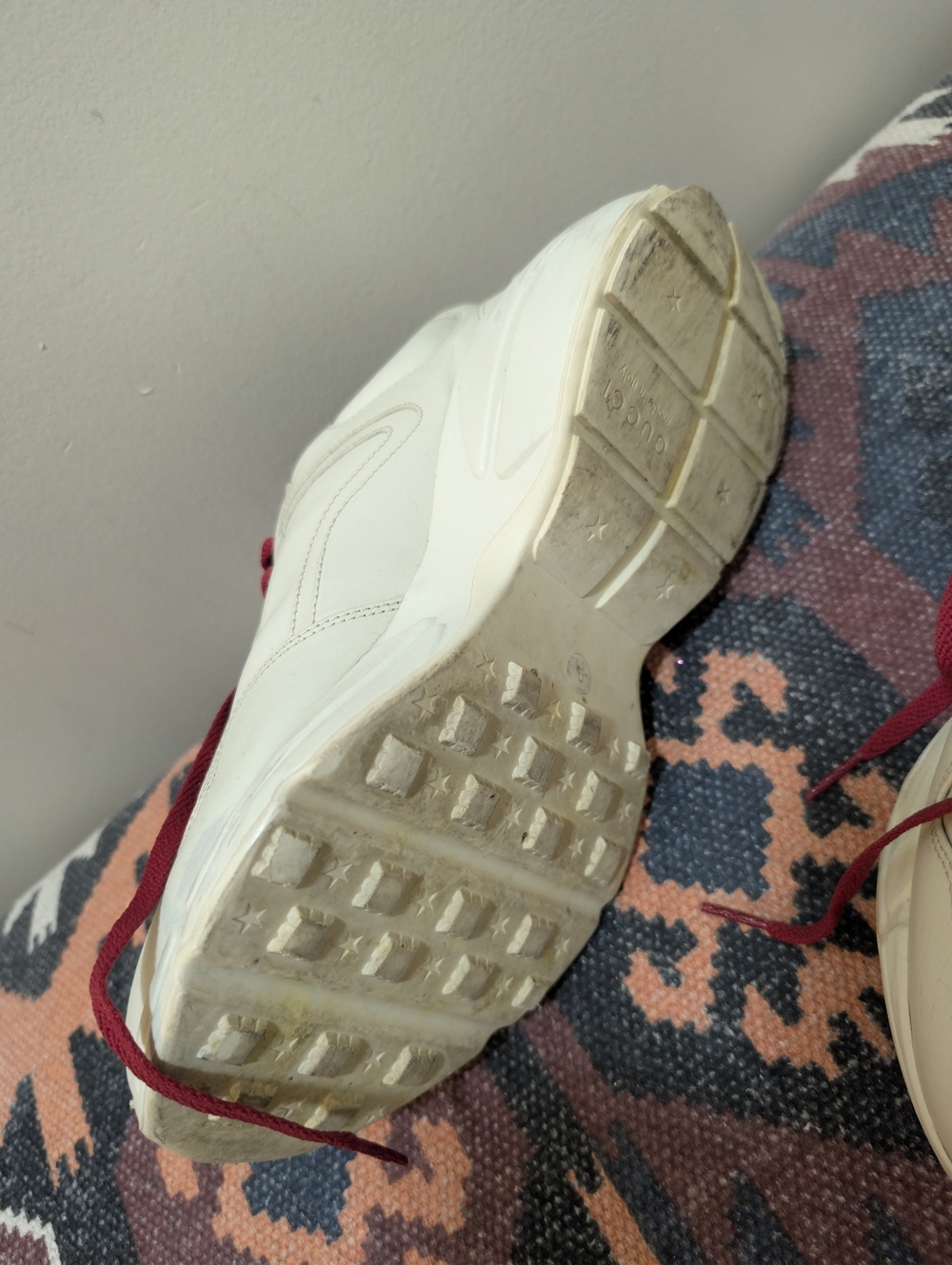 Gucci White Leather Sneakers with Red Logo and Laces Size US 9, Gucci 8 - Picture 9 of 11